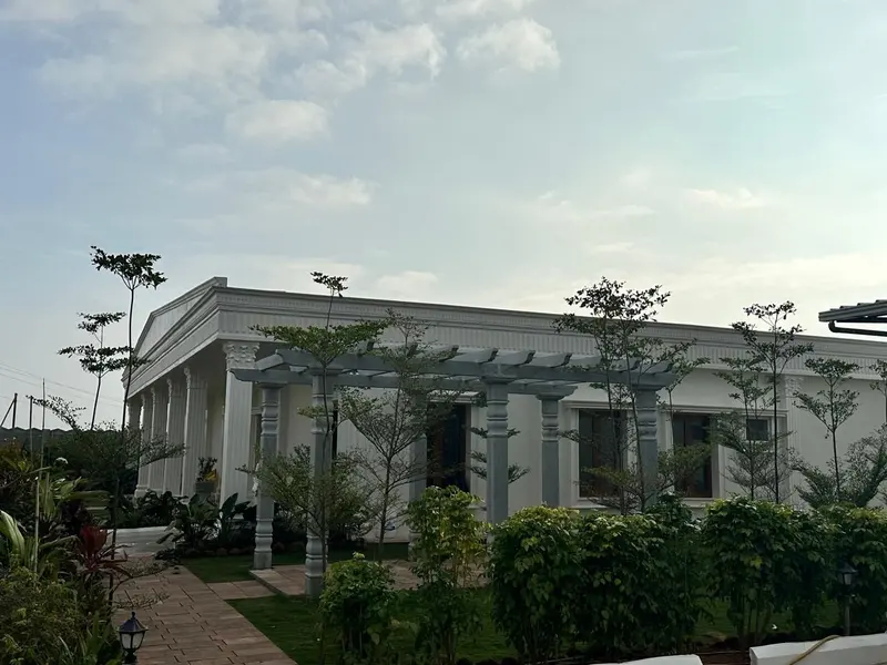 The TDP Office and its pergola in the garden